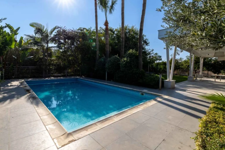5 Bedroom House for Sale in Pyrgos Lemesou, Limassol District