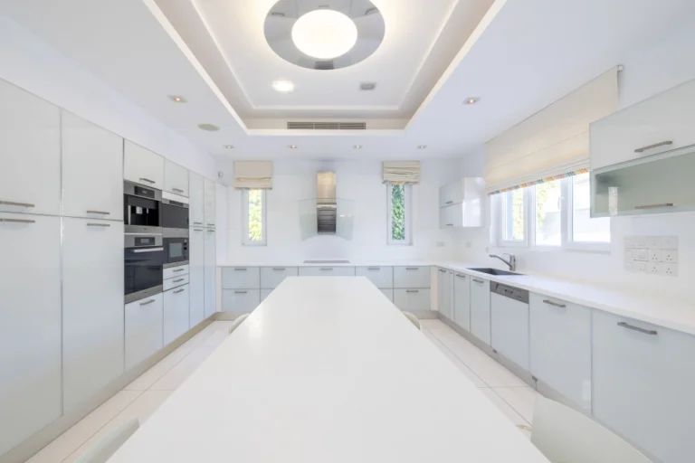 5 Bedroom House for Sale in Pyrgos Lemesou, Limassol District