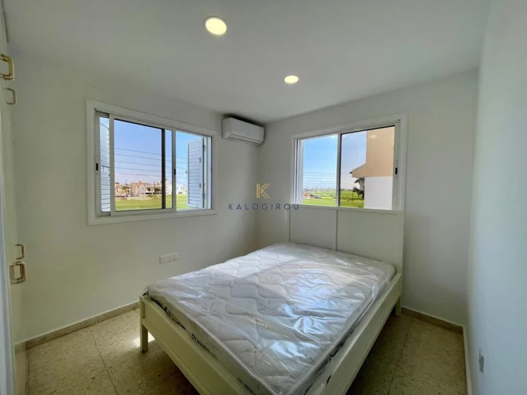 2 Bedroom Apartment for Rent in Pervolia Larnacas