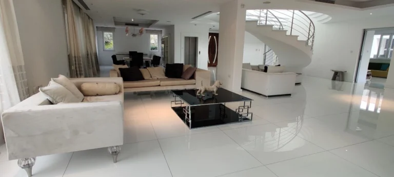 5 Bedroom House for Sale in Pyrgos Lemesou, Limassol District