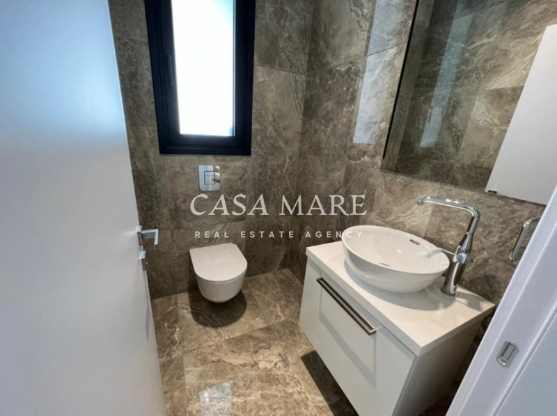 3 Bedroom Apartment for Rent in Germasogeia, Limassol District