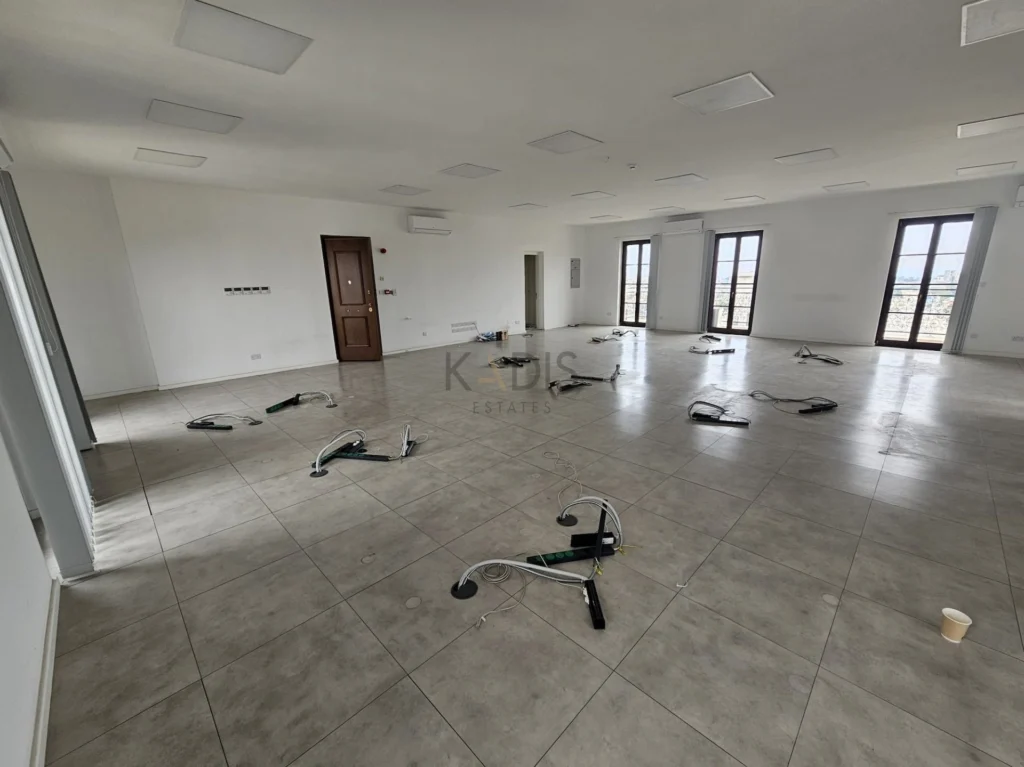 215m² Office for Rent in Limassol – Agios Athanasios