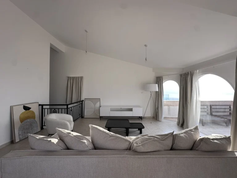 5 Bedroom House for Sale in Tala, Paphos District