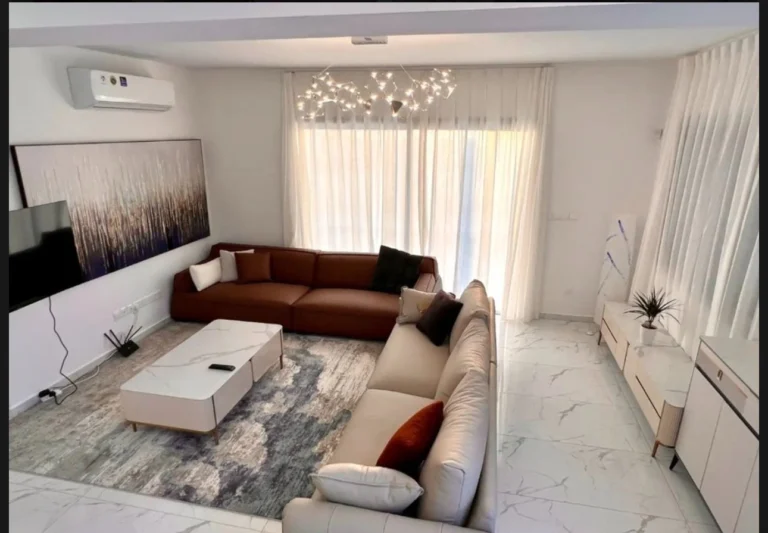 3 Bedroom House for Sale in Chlorakas, Paphos District