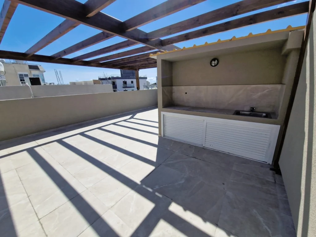 260m² Building for Rent in Limassol District