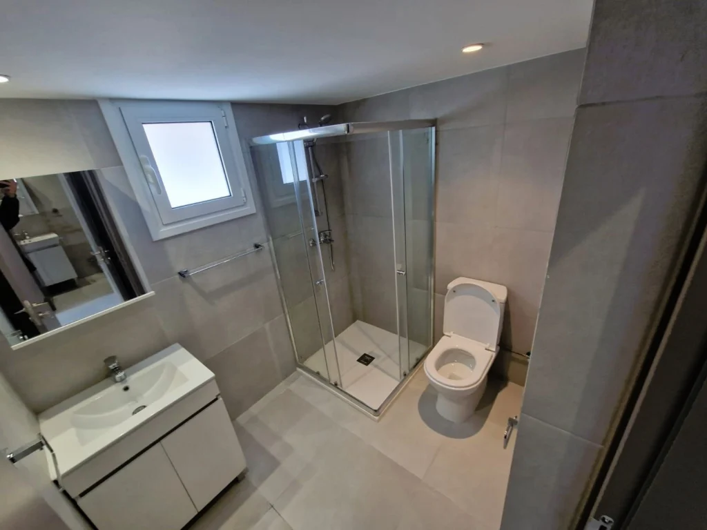 260m² Building for Rent in Limassol District