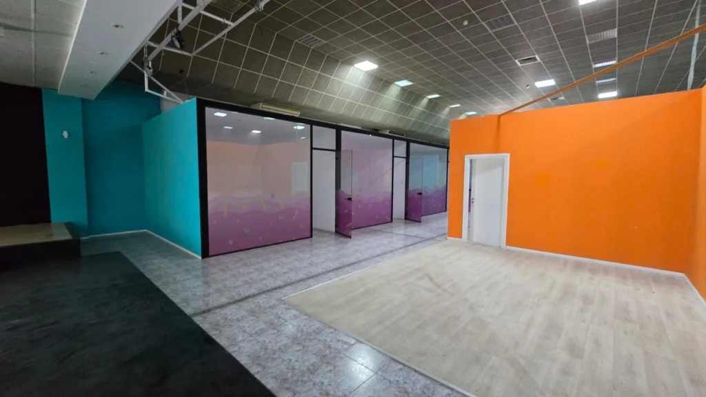 1450m² Office for Rent in Limassol – Zakaki