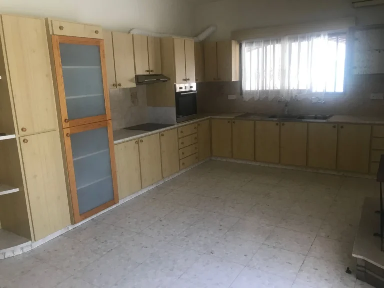 3 Bedroom House for Rent in Ypsonas, Limassol District