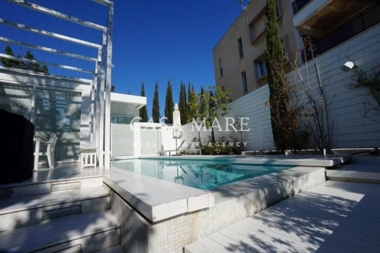 5 Bedroom House for Rent in Agios Dometios – Agios Georgios, Nicosia District