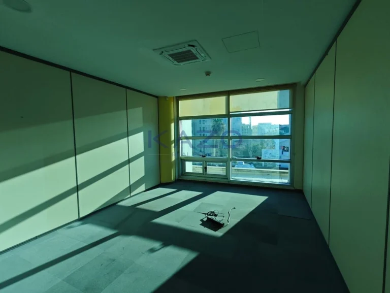 420m² Office for Sale in Limassol – Linopetra
