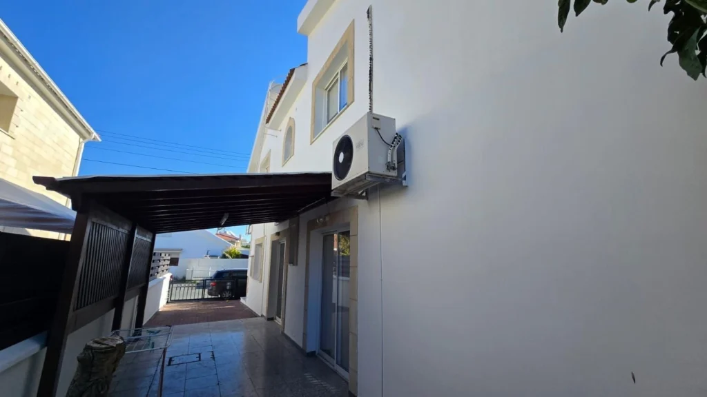 2 Bedroom House for Rent in Limassol District