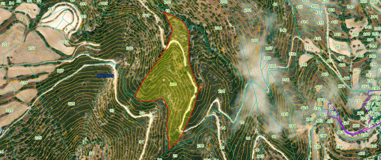 38,128m² Plot for Sale in Mousere, Paphos District
