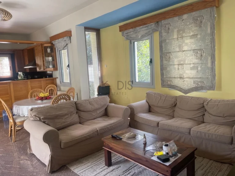 Cheap Houses and Villas for Sale Nicosia up to 600000 euro