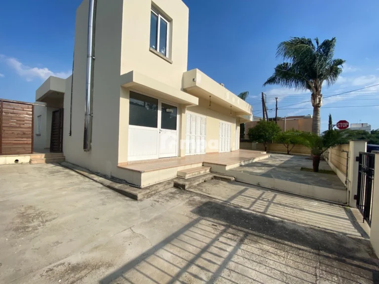 3 Bedroom House for Rent in Strovolos, Nicosia District