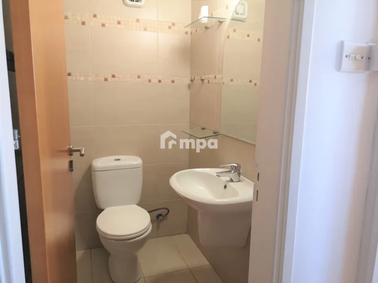 2 Bedroom Apartment for Rent in Strovolos, Nicosia District