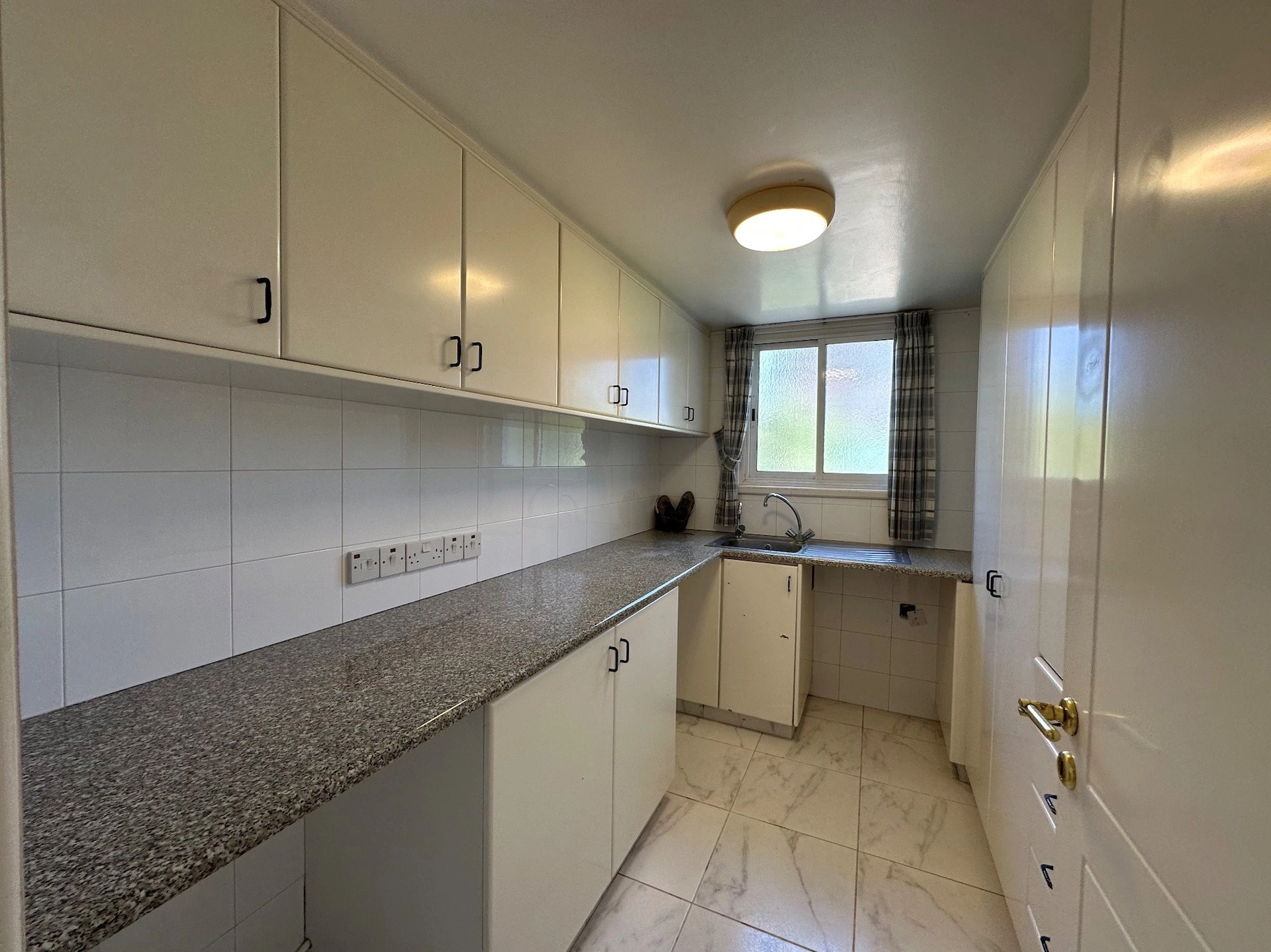 360m² Building for Rent in Limassol – Agios Nektarios