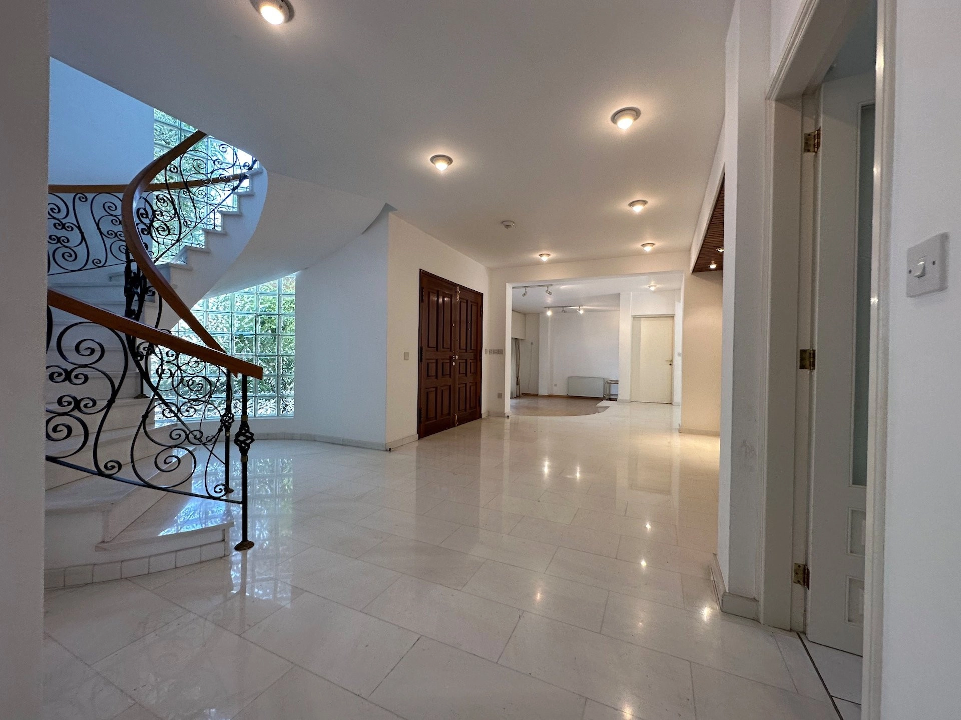 360m² Building for Rent in Limassol – Agios Nektarios