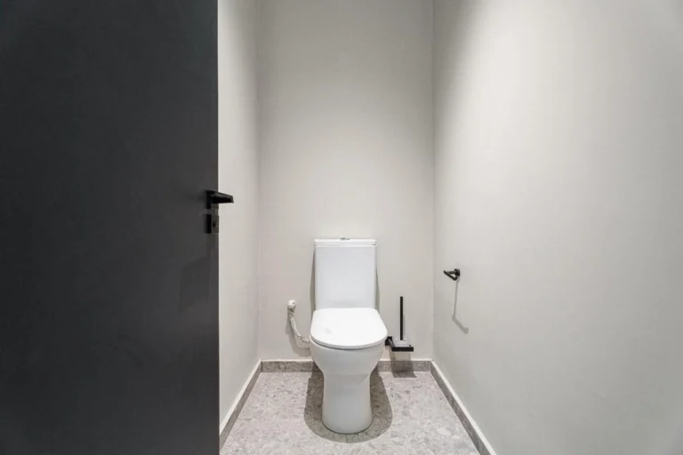 600m² Building for Sale in Limassol – Katholiki