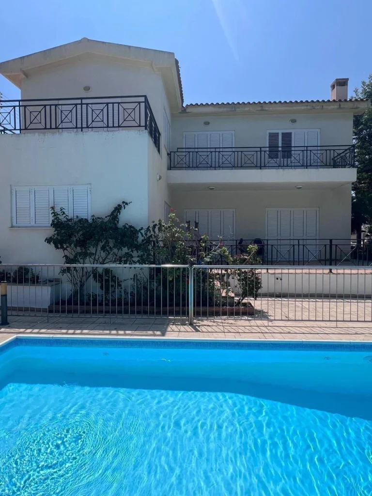 4 Bedroom House for Sale in Parekklisia, Limassol District