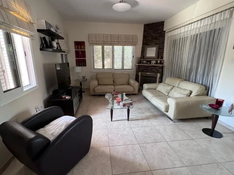 4 Bedroom House for Sale in Parekklisia, Limassol District