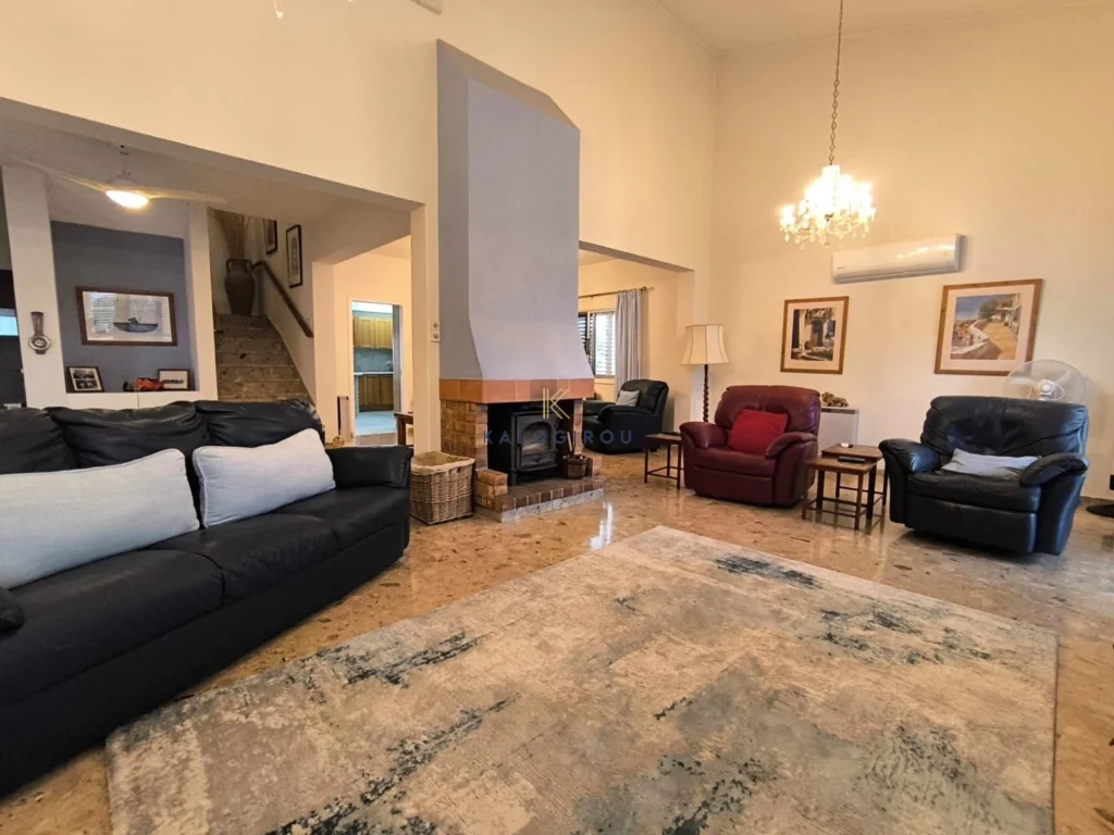 4 Bedroom House for Sale in Kiti, Larnaca District