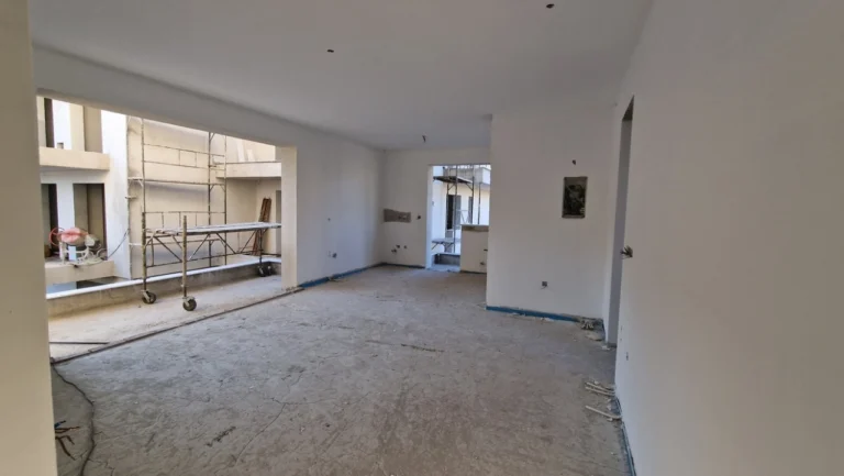 2 Bedroom Apartment for Sale in Paphos – Universal