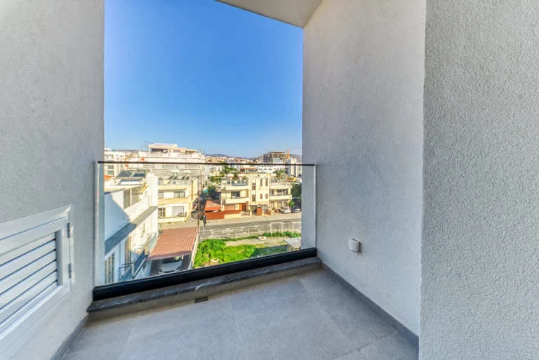 2 Bedroom Apartment for Rent in Potamos Germasogeias, Limassol District