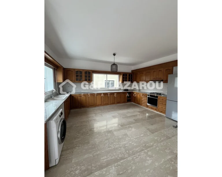 5 Bedroom House for Rent in Ypsonas, Limassol District