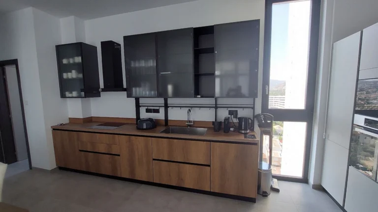 3 Bedroom Apartment for Rent in Potamos Germasogeias, Limassol District