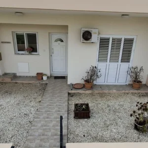 2 Bedroom Apartment for Sale in Paphos – Universal
