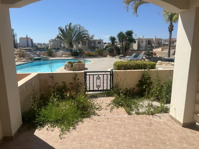 2 Bedroom Apartment for Sale in Paphos – Universal