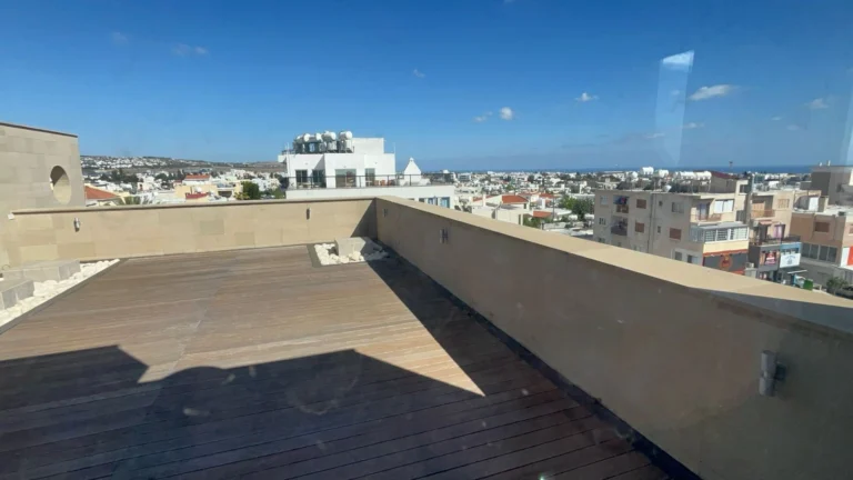 277m² Office for Rent in Vasiliko, Paphos District