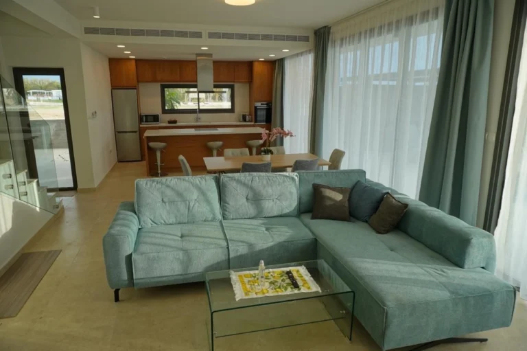 3 Bedroom House for Rent in Geroskipou, Paphos District