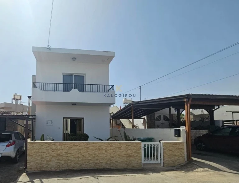 Cheap Houses and Villas for Sale Larnaca up to 300000 euro
