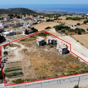 6+ Bedroom House for Sale in Paphos District