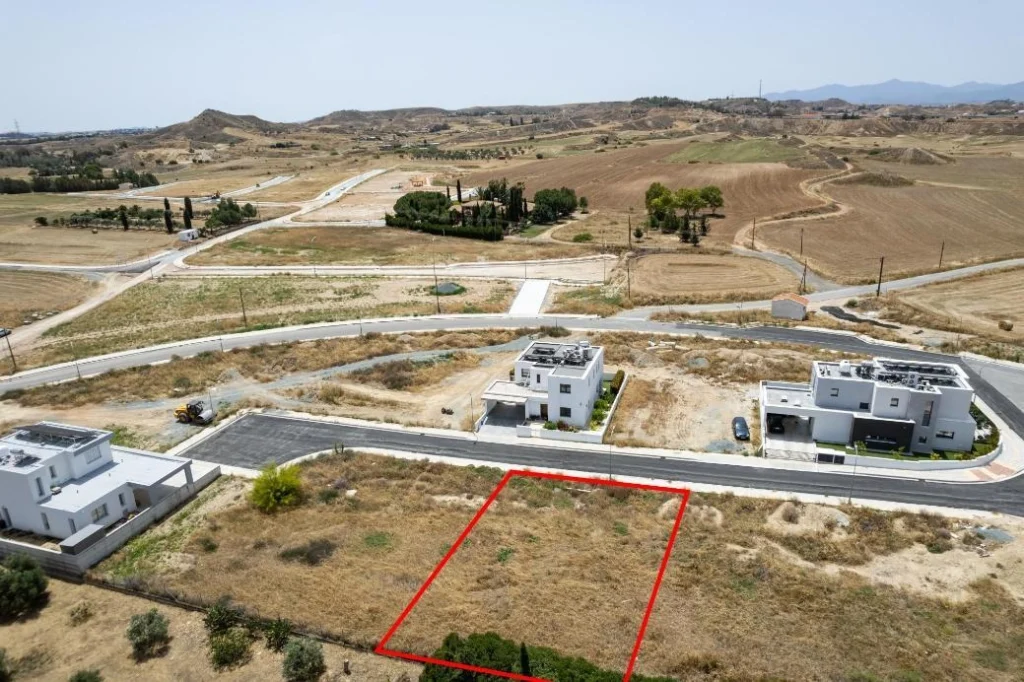 570m² Plot for Sale in Latsia, Nicosia District
