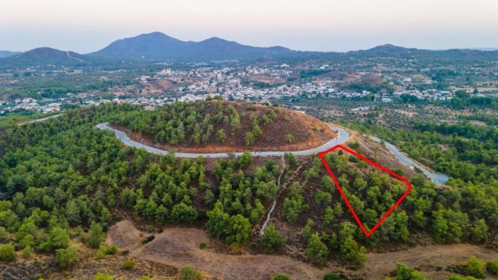 2,370m² Plot for Sale in Kornos, Larnaca District