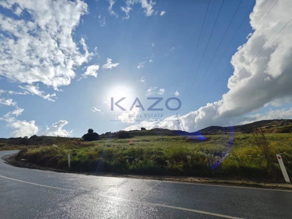 2,457m² Plot for Sale in Parekklisia, Limassol District