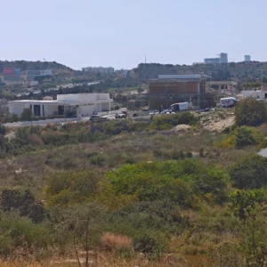5,667m² Plot for Sale in Agios Tychonas, Limassol District