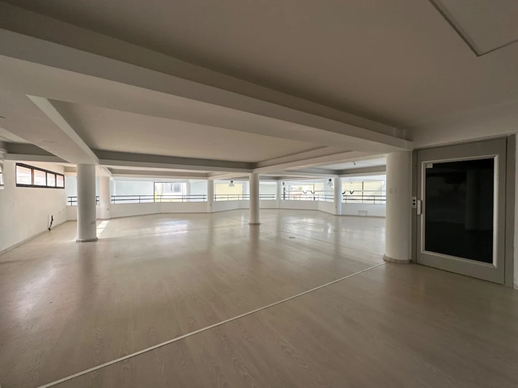600m² Commercial for Rent in Kato Polemidia, Limassol District