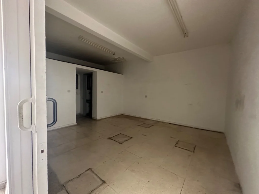 600m² Commercial for Rent in Kato Polemidia, Limassol District