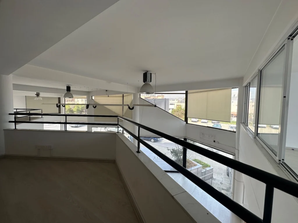 600m² Commercial for Rent in Kato Polemidia, Limassol District