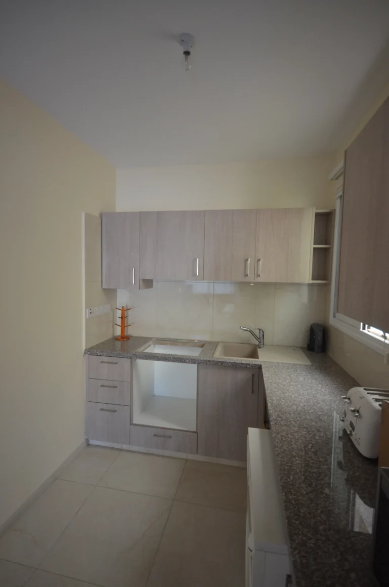3 Bedroom House for Sale in Tombs Of the Kings, Paphos District