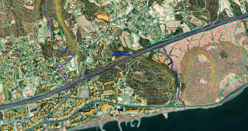 6,292m² Plot for Sale in Agios Tychonas, Limassol District