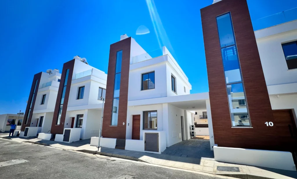 3 Bedroom House for Sale in Livadia Larnakas, Larnaca District