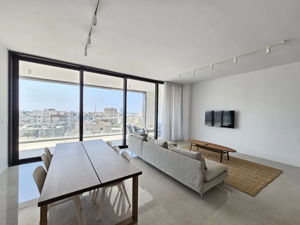 3 Bedroom Apartment for Rent in Limassol – Petrou kai Pavlou