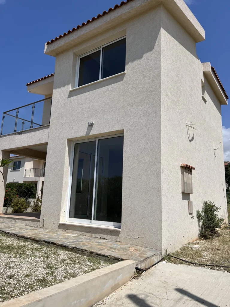 2 Bedroom House for Sale in Pegeia, Paphos District