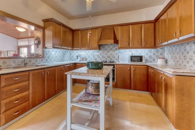 4 Bedroom House for Sale in Larnaca – Sotiros