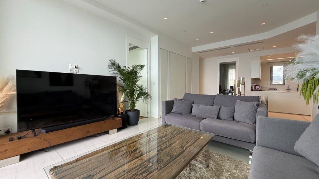 2 Bedroom Apartment for Rent in Potamos Germasogeias, Limassol District