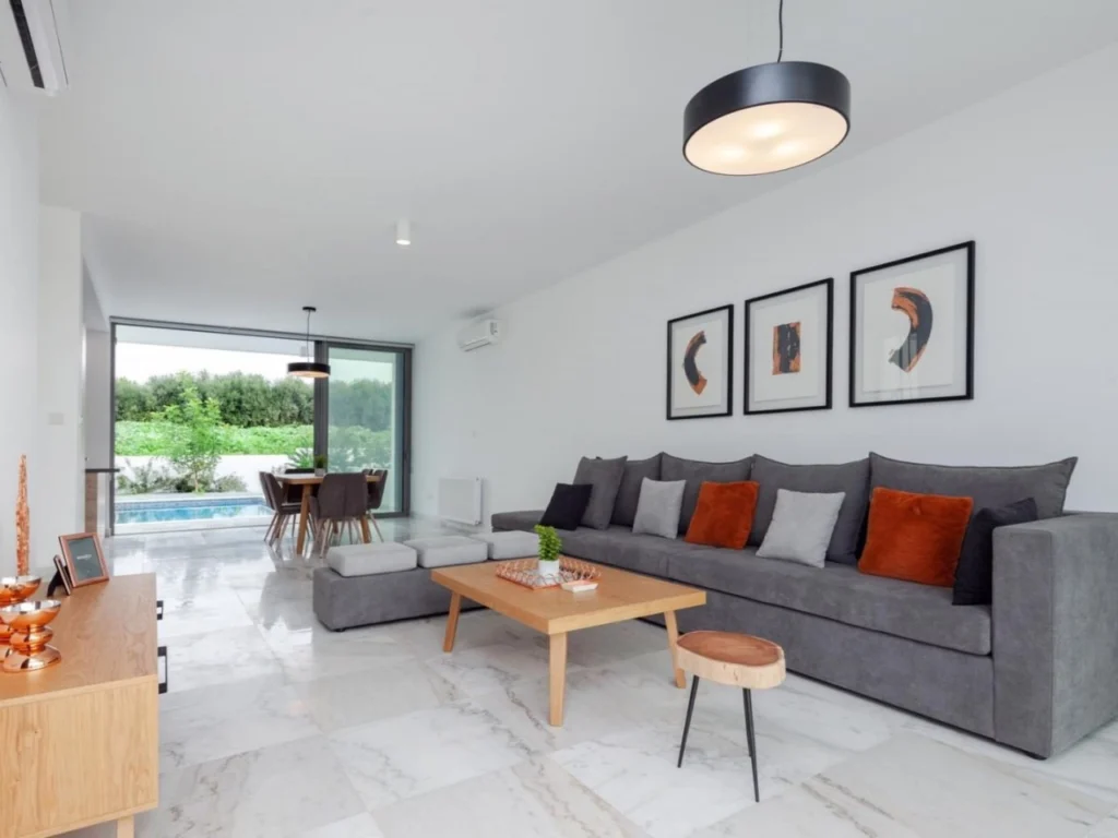 3 Bedroom House for Sale in Empa, Paphos District